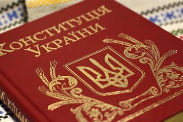 Зеленський пропонує змінити райони на округи Зеленський пропонує змінити райони на округи