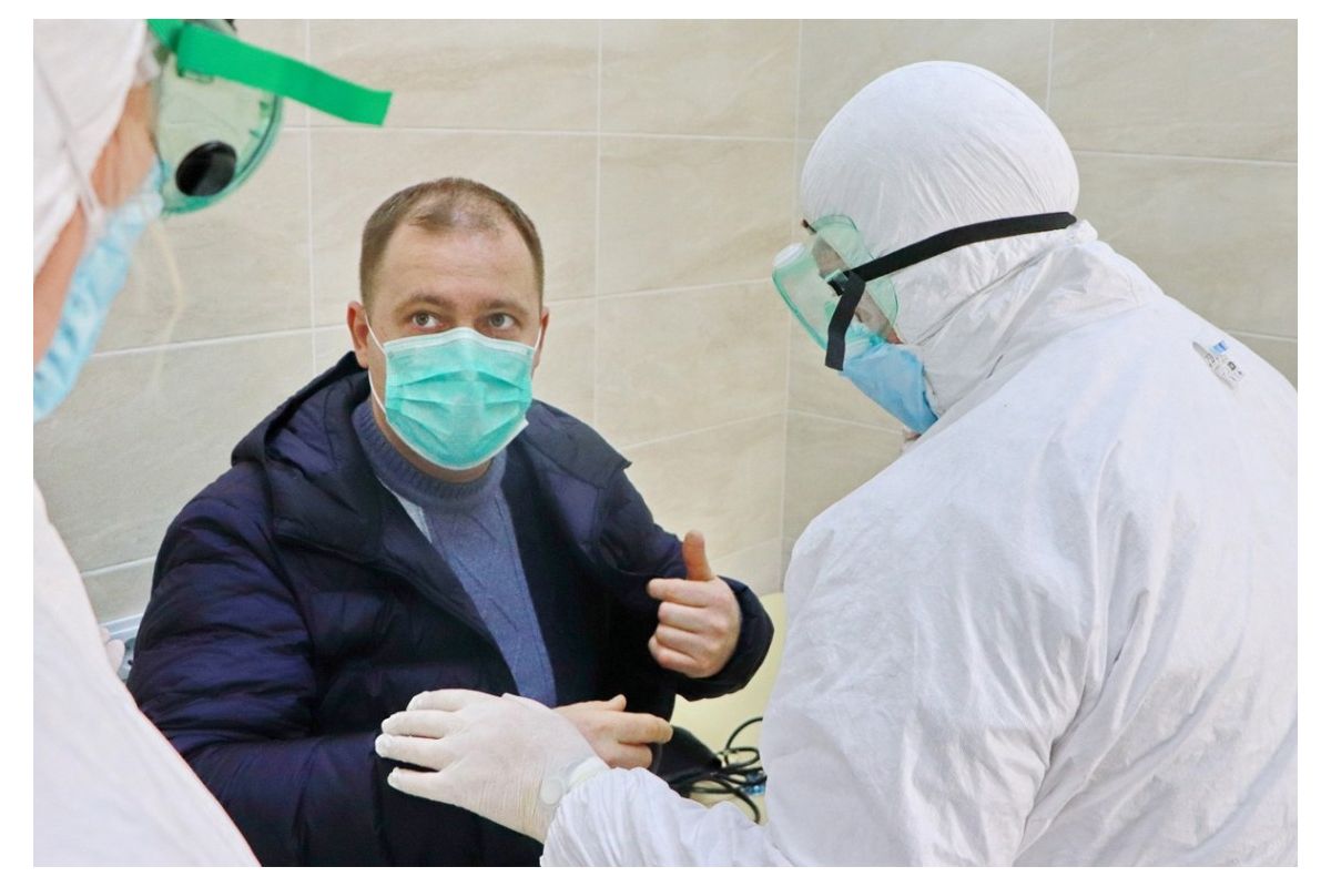 12 українців лікуються від коронавірусу за кордоном 12 українців лікуються від коронавірусу за кордоном