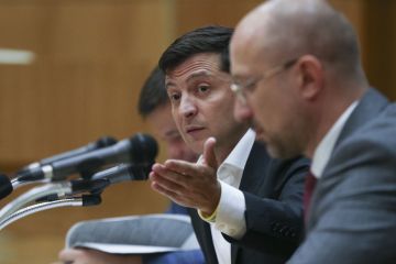 Зеленський запропонував Кабміну три кандидатури на посаду голів ОДА Зеленський запропонував Кабміну три кандидатури на посаду голів ОДА