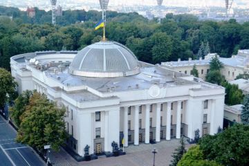 Чиновників каратимуть за незаконне збагачення Чиновників каратимуть за незаконне збагачення