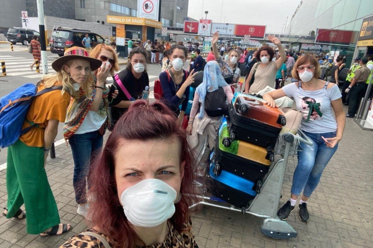У Перу застрягла група українців, з них шестеро — дніпряни У Перу застрягла група українців, з них шестеро — дніпряни