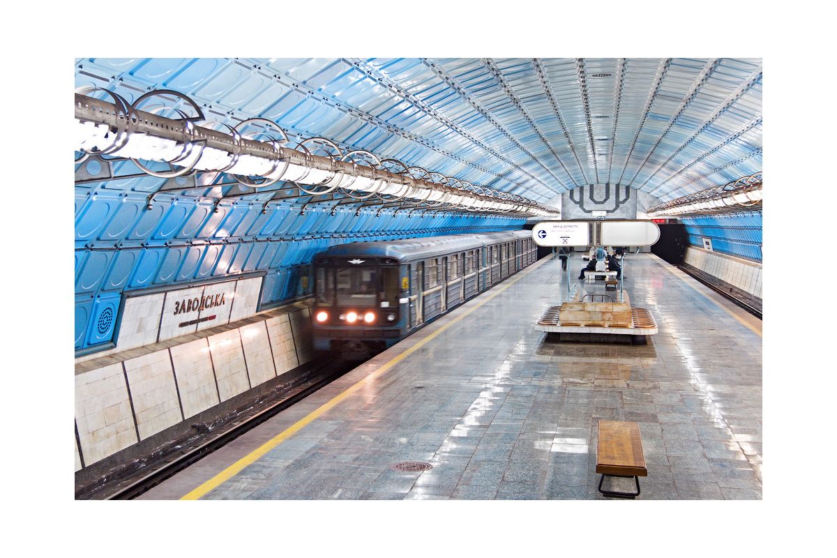 Уряд заборонив роботу метрополітену в Дніпрі, Києві та Харкові Уряд заборонив роботу метрополітену в Дніпрі, Києві та Харкові