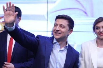 ЦВК опрацювала усі протоколи: лідером став Влодимир Зеленський ЦВК опрацювала усі протоколи: лідером став Влодимир Зеленський