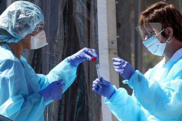 Верховна Рада ухвалила страхові виплати медикам, які борються з коронавірусом Верховна Рада ухвалила страхові виплати медикам, які борються з коронавірусом