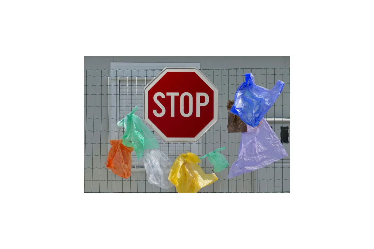Рада проголосувала за заборону пластикових пакетів