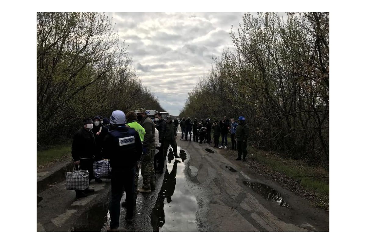Україна повертає з неволі 19 своїх громадян Україна повертає з неволі 19 своїх громадян