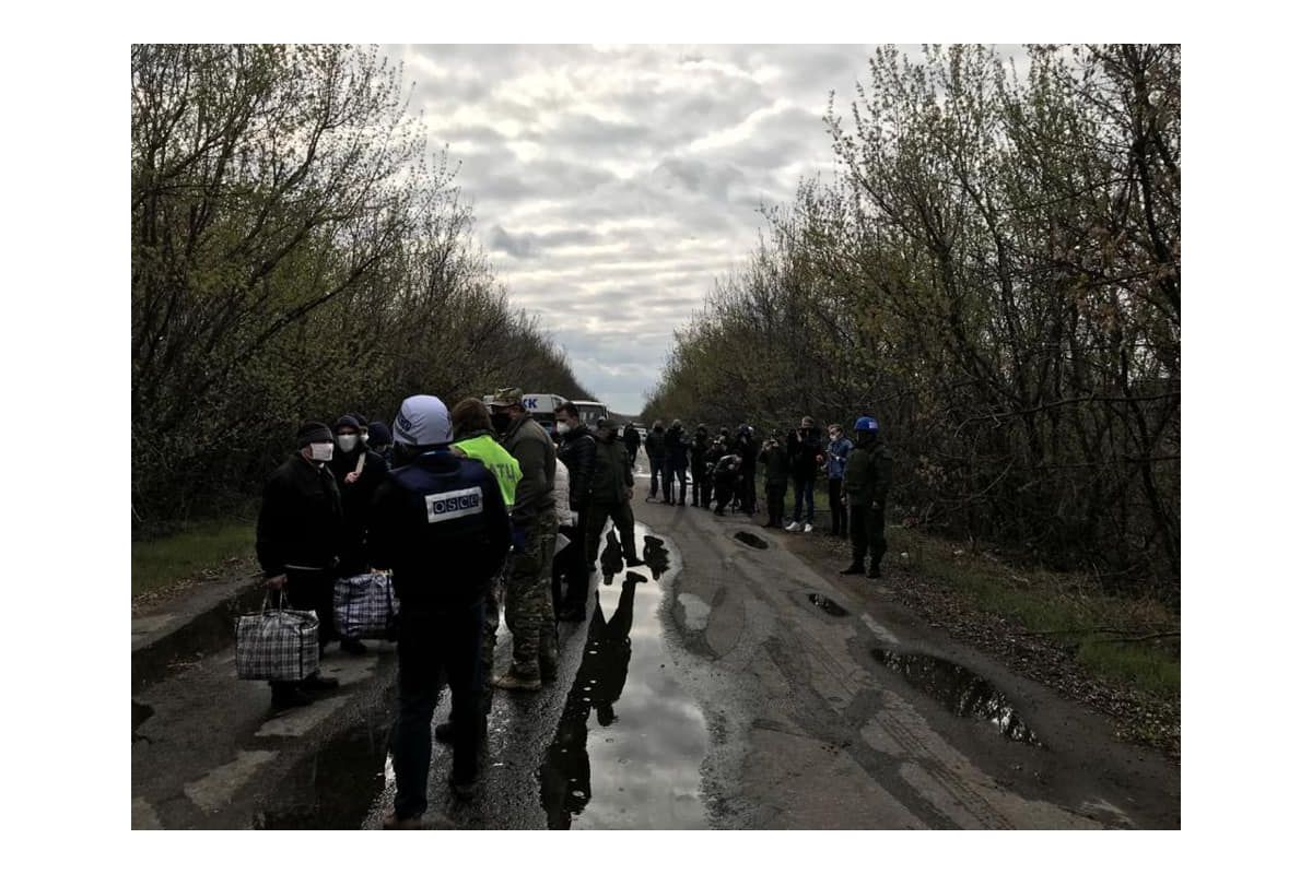 Україна повертає з неволі 19 своїх громадян