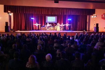 Вистава Дніпровського театру імені Шевченка у Торонто вразила канадську публіку Вистава Дніпровського театру імені Шевченка у Торонто вразила канадську публіку