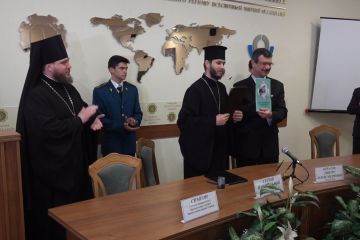 У Дніпрі церква та ВИШ підписали меморандум про вспівпрацю У Дніпрі церква та ВИШ підписали меморандум про вспівпрацю