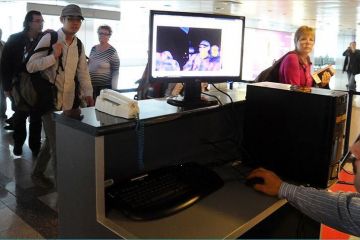 Україна припиняє авіасполучення з Китаєм Україна припиняє авіасполучення з Китаєм