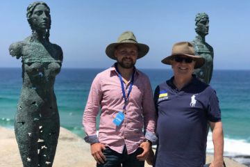 Дніпровський скульптор вперше представив Україну на культовій світовій виставці Дніпровський скульптор вперше представив Україну на культовій світовій виставці