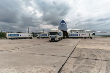 В Україну доставлено понад 111 тонн медичного вантажу з Китаю В Україну доставлено понад 111 тонн медичного вантажу з Китаю