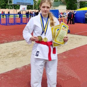 Капрал Служби судової охорони Людмила Ілюк здобула 4 золоті медалі Чемпіонатів України зі змішаних бойових мистецтв та універсального бою Капрал Служби судової охорони Людмила Ілюк здобула 4 золоті медалі Чемпіонатів України зі змішаних бойових мистецтв та універсального бою