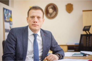 Фіскал Януковича Василь Поїзд штурмує уряд у прагненні повернутися до “годівниці” Фіскал Януковича Василь Поїзд штурмує уряд у прагненні повернутися до “годівниці”