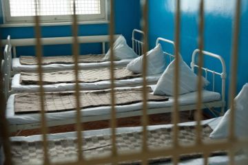 Не розумів, що творив: чоловіка, який вбив людину двома ножами, примусово госпіталізовано до психлікарні  Не розумів, що творив: чоловіка, який вбив людину двома ножами, примусово госпіталізовано до психлікарні