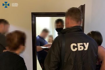 СБУ викрила діяльність міжрегіонального конвертцентру із обігом у 400 мільйонів гривень щомісяця СБУ викрила діяльність міжрегіонального конвертцентру із обігом у 400 мільйонів гривень щомісяця