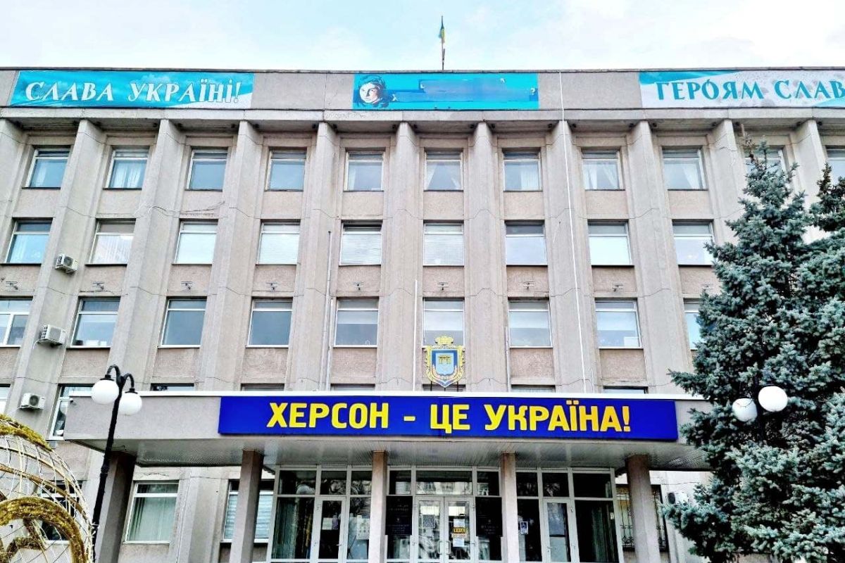 Рашисти вирішили закрити в'їзд до Херсону Рашисти вирішили закрити в'їзд до Херсону
