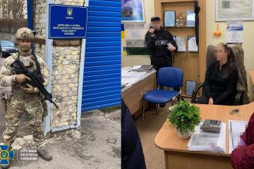 СБУ викрила системну корупцію у Державній службі морського та річкового транспорту СБУ викрила системну корупцію у Державній службі морського та річкового транспорту
