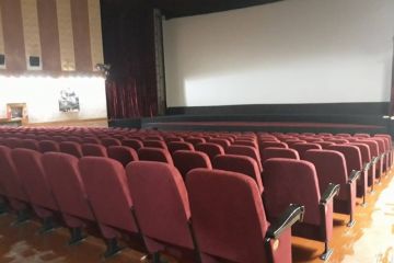 Прокуратура вимагає повернути місцевій громаді із незаконної власності будівлю кінотеатру Прокуратура вимагає повернути місцевій громаді із незаконної власності будівлю кінотеатру