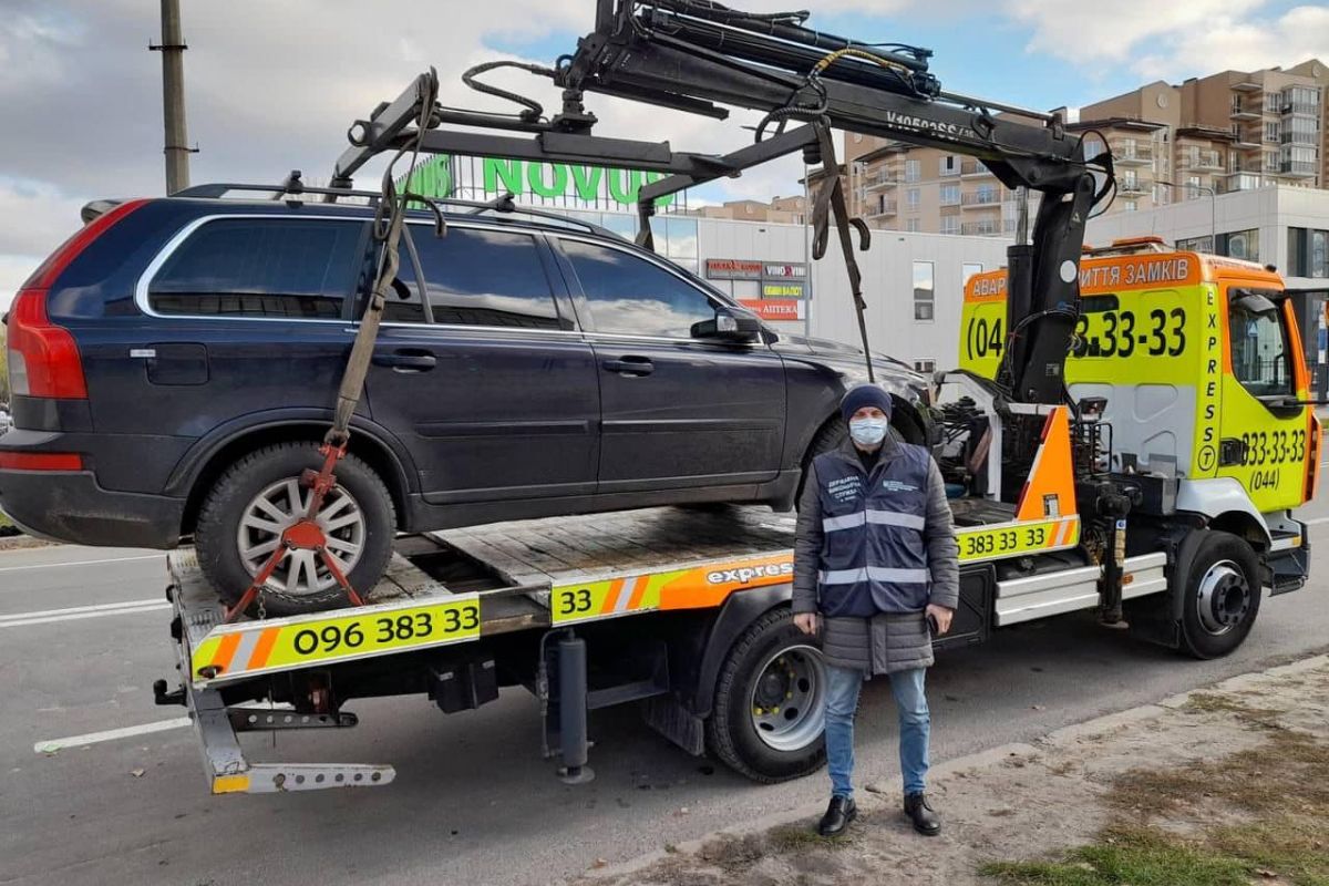У столиці за три дні вилучили 15 авто в боржників, які не сплатили штрафи за порушення ПДР У столиці за три дні вилучили 15 авто в боржників, які не сплатили штрафи за порушення ПДР