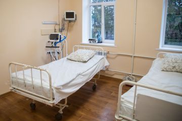 У Тернопільській обласній лікарні відкрили новий корпус для хворих на коронавірус У Тернопільській обласній лікарні відкрили новий корпус для хворих на коронавірус