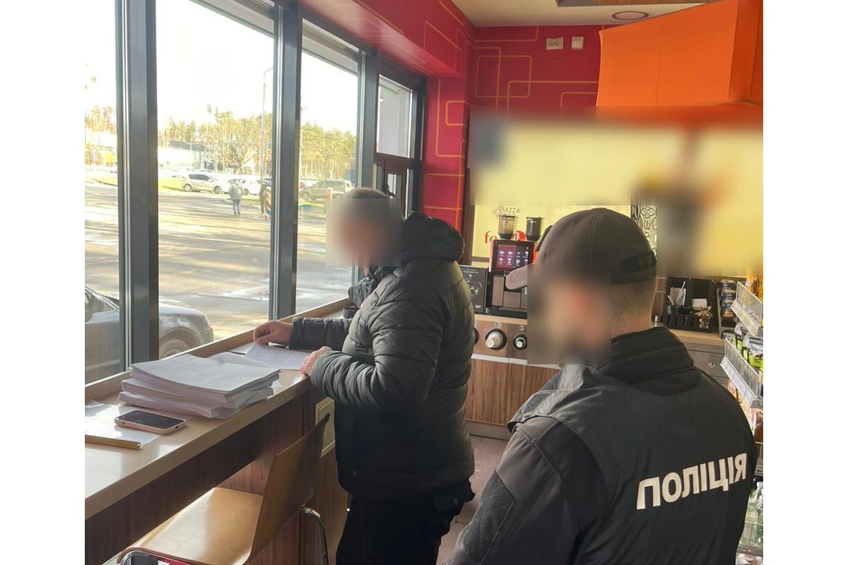 Незаконно видав ордер на квартиру наближеному працівнику – підозрюється директор держпідприємства одного з інститутів НААН України Незаконно видав ордер на квартиру наближеному працівнику – підозрюється директор держпідприємства одного з інститутів НААН України