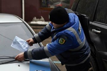 Как Терехов и Кузьмин «грохнули» контроль за правилами парковки Как Терехов и Кузьмин «грохнули» контроль за правилами парковки