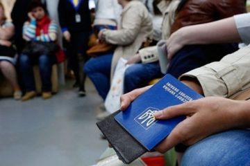 Серед повернених українців з-за кордону є хворі на коронавірус Серед повернених українців з-за кордону є хворі на коронавірус