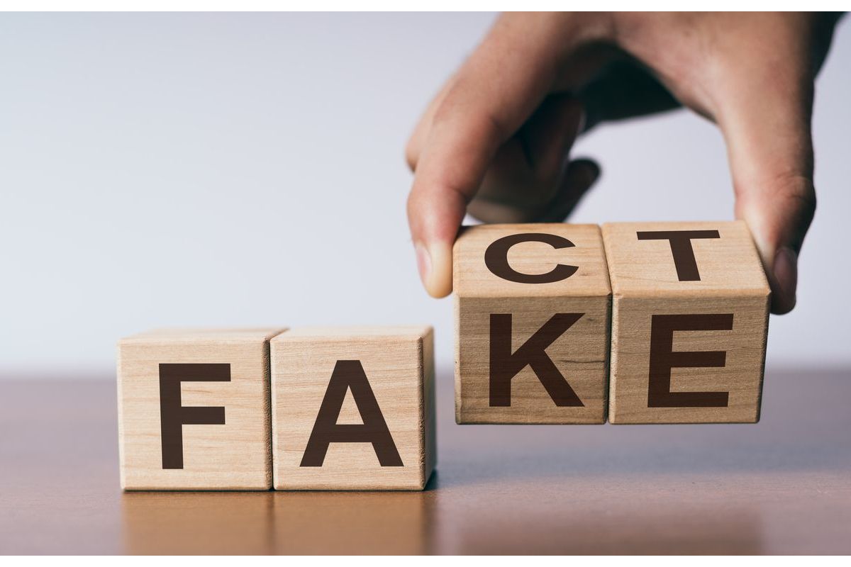 Фейки тижня: Дефіцит антидеприсантів через масову закупку. Українські біженці спалили готель в Англії Фейки тижня: Дефіцит антидеприсантів через масову закупку. Українські біженці спалили готель в Англії