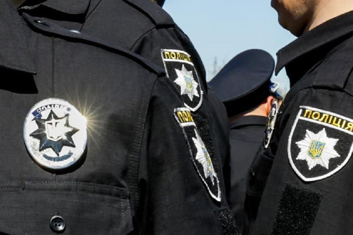 Працівнику поліції повідомлено про підозру у перевищенні влади та службових повноважень Працівнику поліції повідомлено про підозру у перевищенні влади та службових повноважень