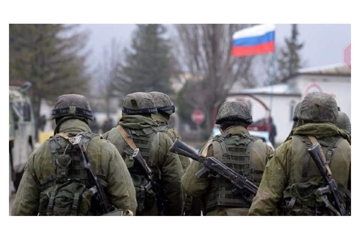 Російське вторгнення в Україну : Російські військові в Маріуполі не дають їжу чоловікам, доки ті не залучаться до робіт Російське вторгнення в Україну : Російські військові в Маріуполі не дають їжу чоловікам, доки ті не залучаться до робіт