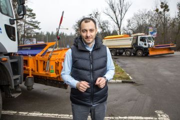 Как глава «Укравтодора» Александр Кубраков пропускает миллиардные тендеры через свой карман: расследование Как глава «Укравтодора» Александр Кубраков пропускает миллиардные тендеры через свой карман: расследование