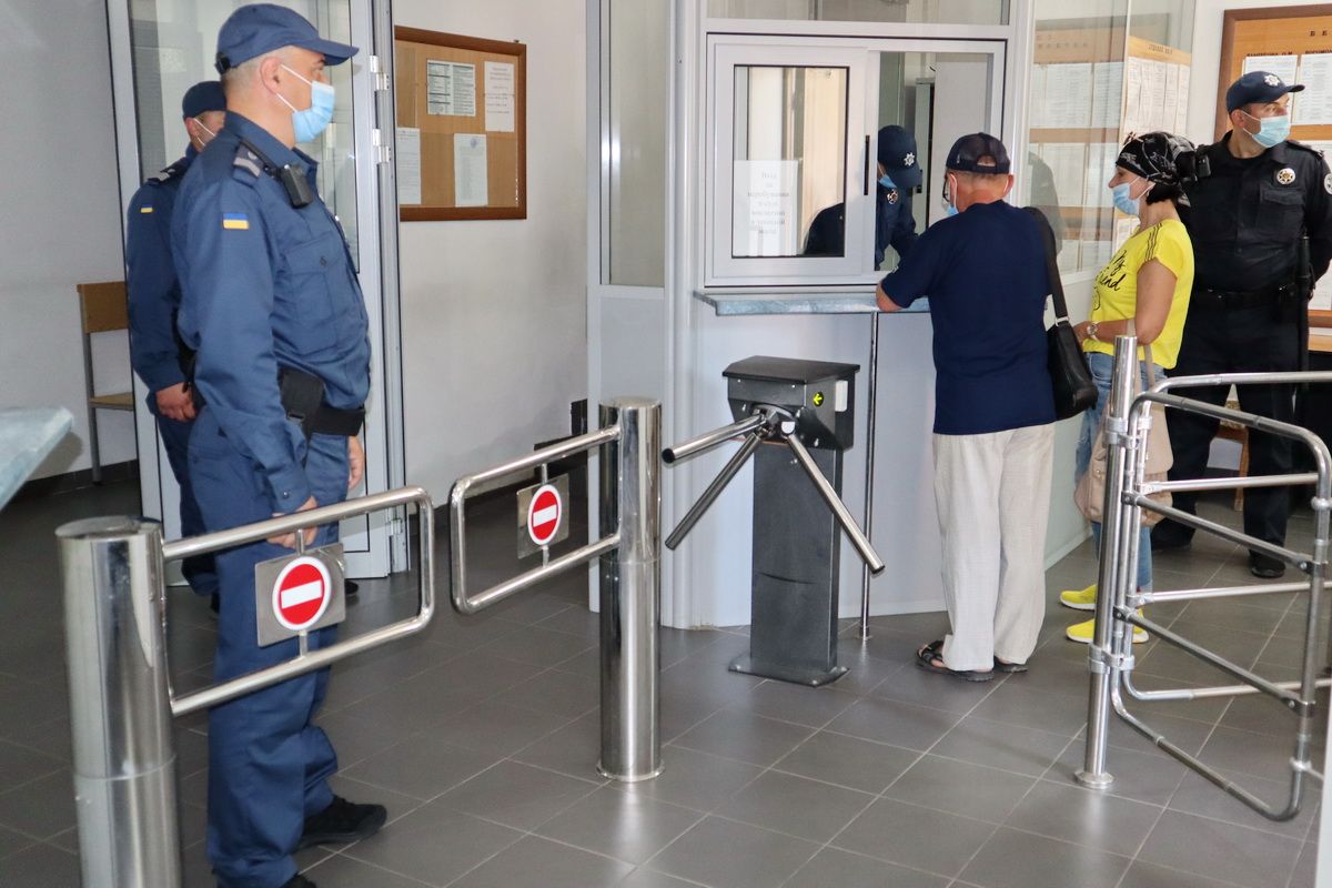 Під охороною Служби судової охорони вже перебувають 515 об’єктів системи правосуддя держави в усіх 24 областях України Під охороною Служби судової охорони вже перебувають 515 об’єктів системи правосуддя держави в усіх 24 областях України