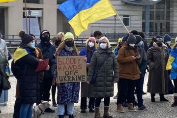 92% українців погано ставляться до росії, лише 2% все ще мають добре ставлення — результати опитування КМІС. 92% українців погано ставляться до росії, лише 2% все ще мають добре ставлення — результати опитування КМІС.