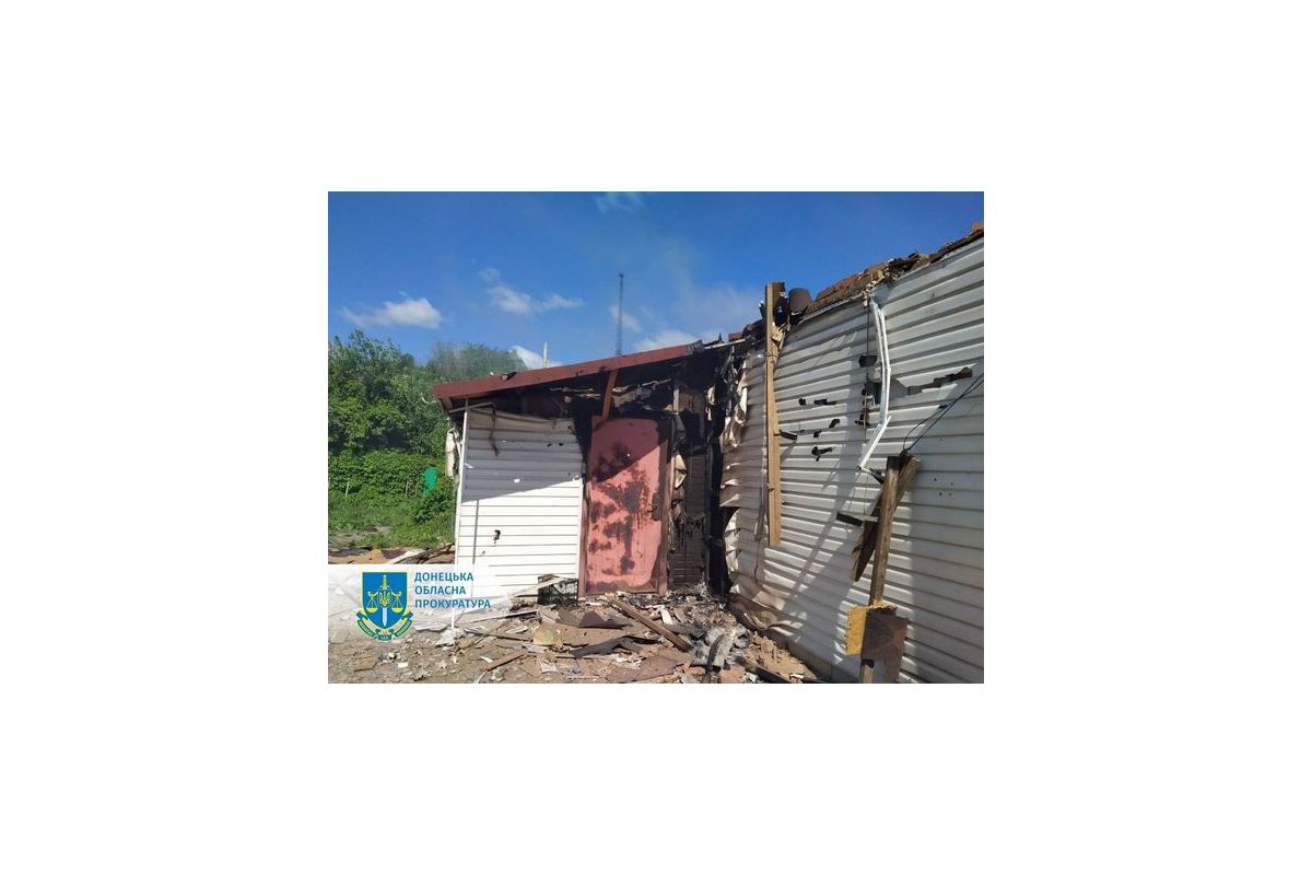 Шестеро мирних людей загинули, троє зазнали поранень Шестеро мирних людей загинули, троє зазнали поранень