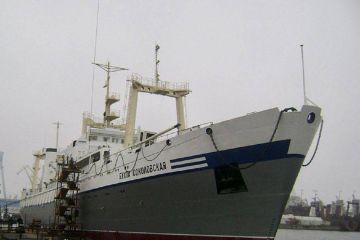 СБУ арештувала судно підсанкційного російського олігарха вартістю майже 1 млрд грн СБУ арештувала судно підсанкційного російського олігарха вартістю майже 1 млрд грн