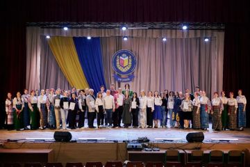 У Полтавському педагогічному відбувся конкурс-огляд художньої самодіяльності «Студентська весна 2025» У Полтавському педагогічному відбувся конкурс-огляд художньої самодіяльності «Студентська весна 2025»