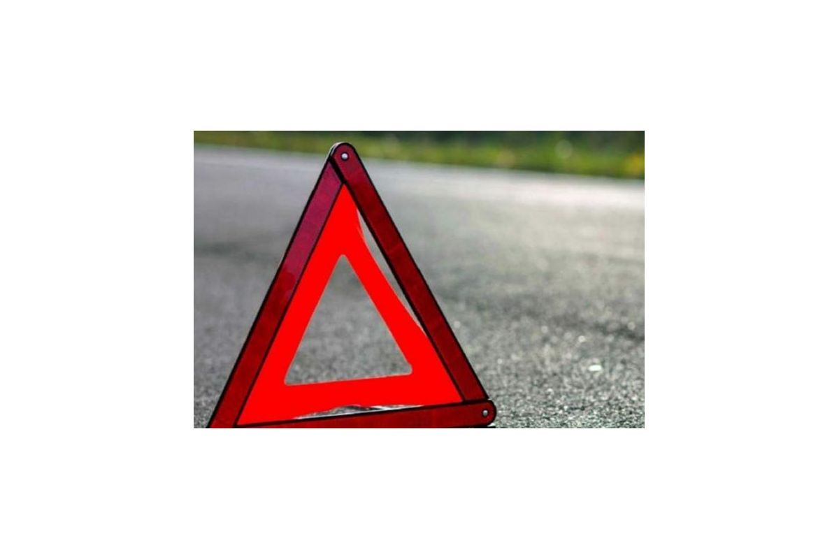 На Кіровоградщині автівка збила підлітка На Кіровоградщині автівка збила підлітка