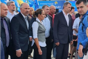 ОПЗЖ взвинтило до небес Олега Азарова за счет продажной социологии ОПЗЖ взвинтило до небес Олега Азарова за счет продажной социологии