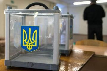 У Полтаві поліцейські виявили порушення на виборчих дільницях У Полтаві поліцейські виявили порушення на виборчих дільницях