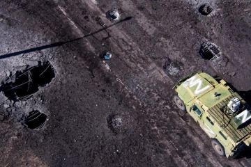 ЗСУ контролюють усі мости через Дніпро у Херсоні, тож рашисти не зможуть втекти з міста, – Резніков для News Fox ЗСУ контролюють усі мости через Дніпро у Херсоні, тож рашисти не зможуть втекти з міста, – Резніков для News Fox