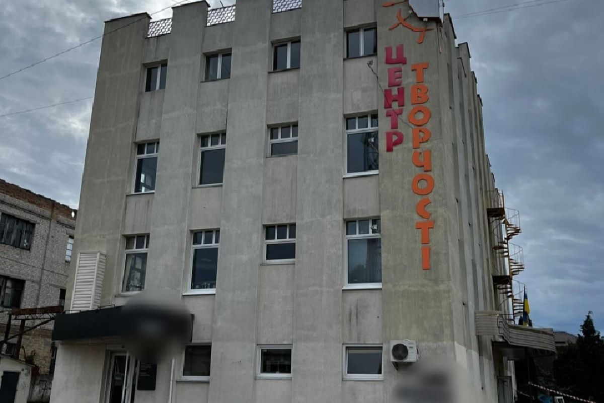 За позовом прокуратури власниця салону краси зобов’язана звільнити приміщення дитячої школи мистецтв – рішення Верховного Суду За позовом прокуратури власниця салону краси зобов’язана звільнити приміщення дитячої школи мистецтв – рішення Верховного Суду