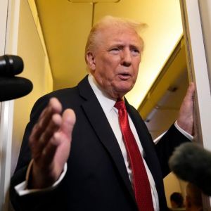 Трамп в Азії говоритиме з Сі Цзіньпіном про Україну і хоче зустріч з Кім Чен Ином Трамп в Азії говоритиме з Сі Цзіньпіном про Україну і хоче зустріч з Кім Чен Ином