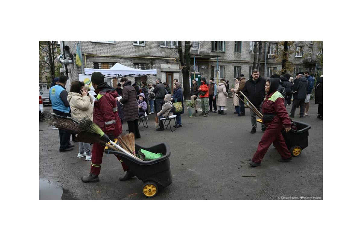 Україну атакували понад 100 ударних дронів РФ, п'ять влучили Україну атакували понад 100 ударних дронів РФ, п'ять влучили