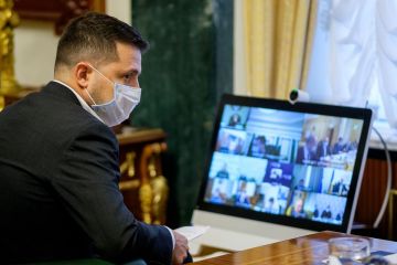 Зеленский внес в Раду проект о поддержке бизнеса во время карантина Зеленский внес в Раду проект о поддержке бизнеса во время карантина