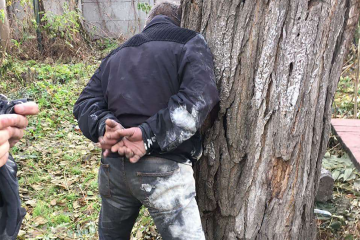 Безхатченко знайшов собі притулок Безхатченко знайшов собі притулок