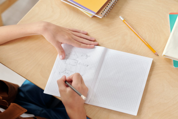 В уряді обговорюють запровадження 12-річної освіти В уряді обговорюють запровадження 12-річної освіти