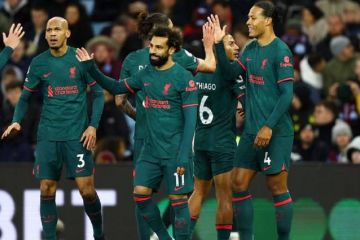 Ливерпуль переиграл Астон Виллу и приблизился к зоне еврокубков – исторический рекорд Робертсона и шедевр Ван Дейка Ливерпуль переиграл Астон Виллу и приблизился к зоне еврокубков – исторический рекорд Робертсона и шедевр Ван Дейка