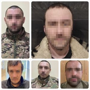 Оператори ворожих БПЛА, штурмовики й розвідники – п’ятьох затриманих в районі Торецька окупантів засуджено до 15 років ув’язнення Оператори ворожих БПЛА, штурмовики й розвідники – п’ятьох затриманих в районі Торецька окупантів засуджено до 15 років ув’язнення