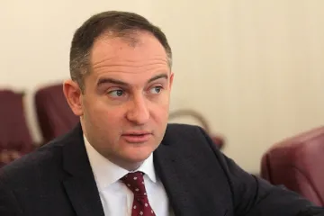 ​Экс-главу Государственной налоговой службы Верланова объявили в розыск